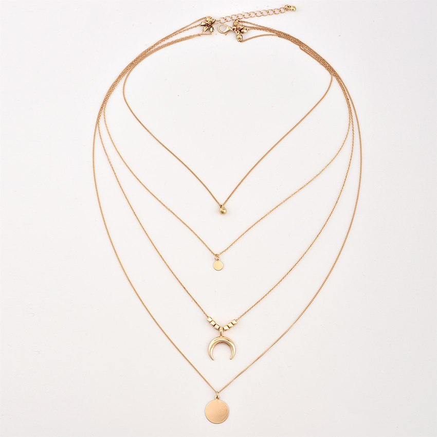 Multi-layered necklaces