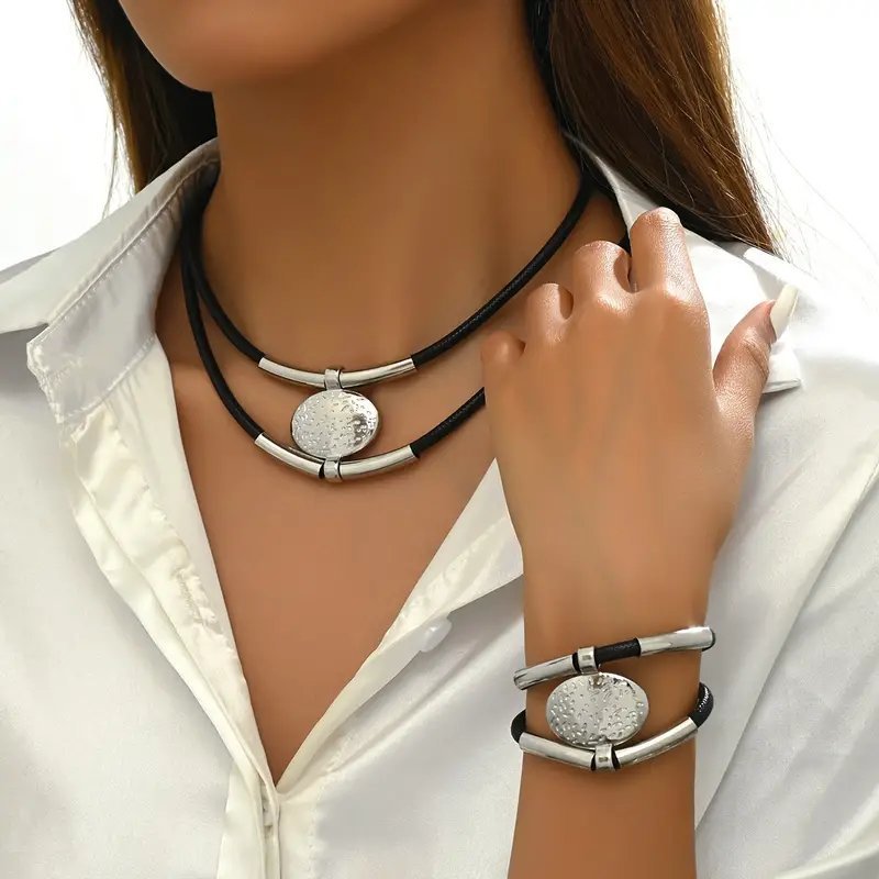 Black And Silver necklace set