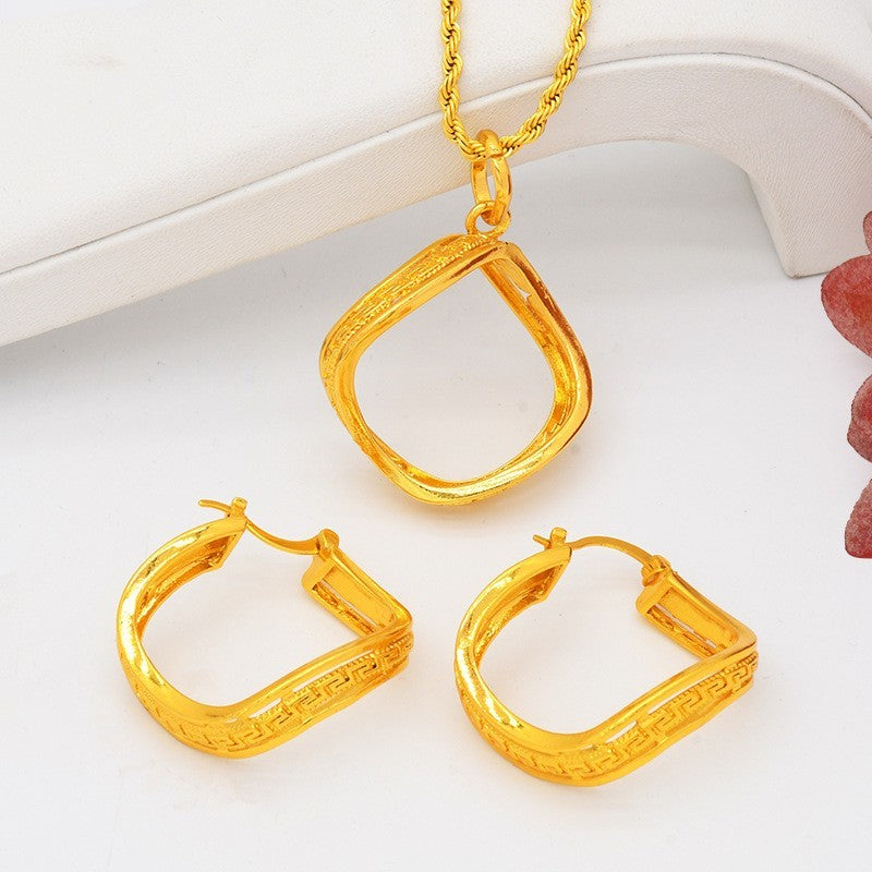 Gold  Necklace Earrings