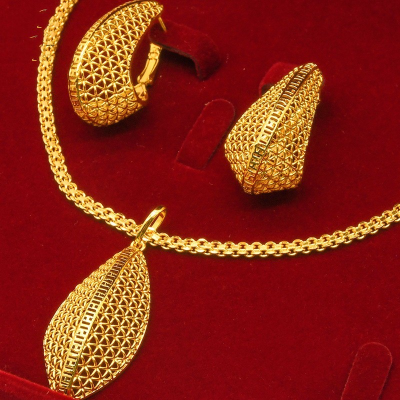 Gold  Necklace Earrings